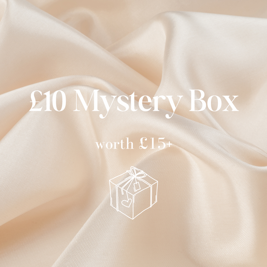 £10 Book Box